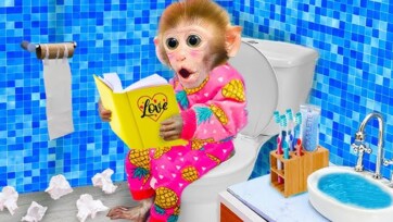 Baby Monkey Reading a Book in the Toilet – Funny & Cute Learning Time